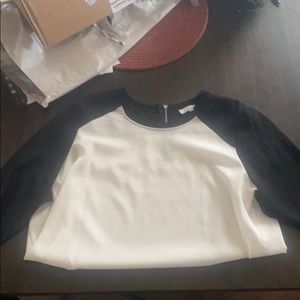 Long sleeve Calvin Klein girls dress shirt.